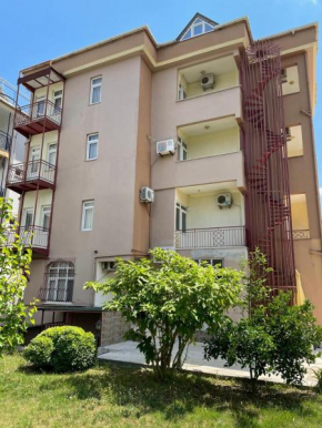 Tunç Zara Otel